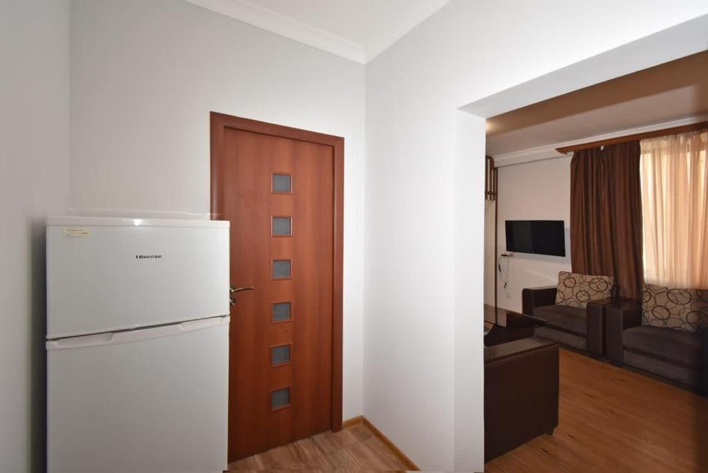 74/3New Building In The Center Of The Capital Διαμέρισμα Γιερεβάν Εξωτερικό φωτογραφία